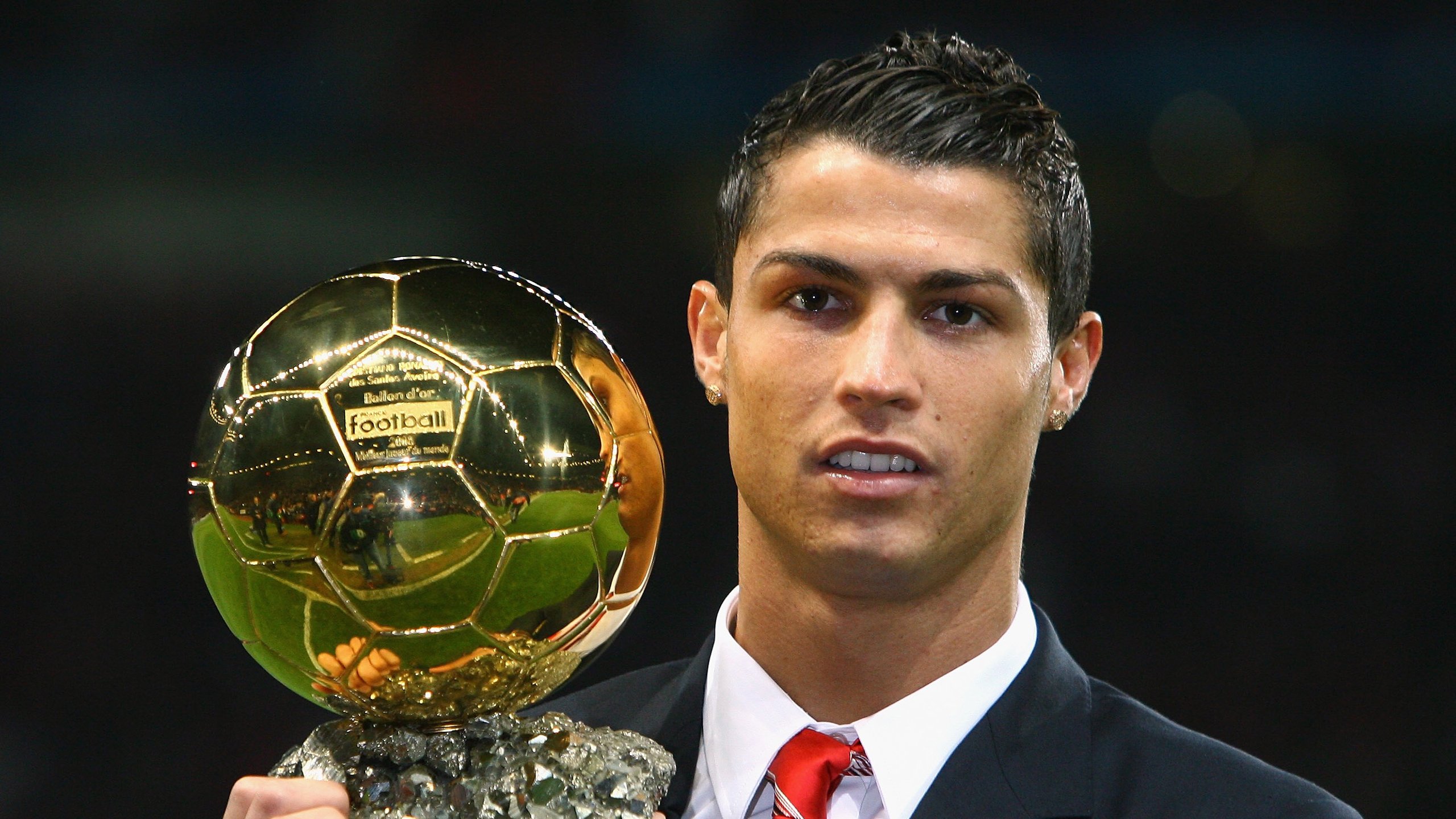 kaiyun开云体育-曼联签下新中场天才,为未来攻坚